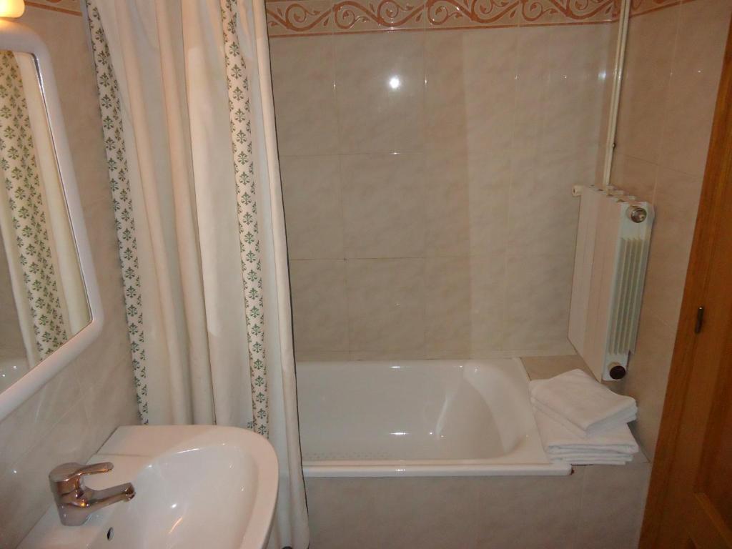 Apartaments La Llucana Barruera Pokoj fotografie