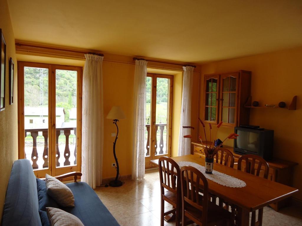Apartaments La Llucana Barruera Pokoj fotografie